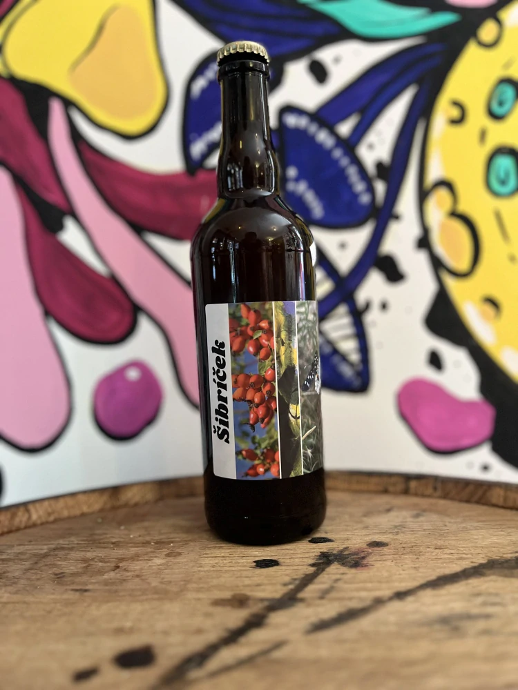 Sládkyňa zla Rojc Šibříček Herbal ale 750 ml